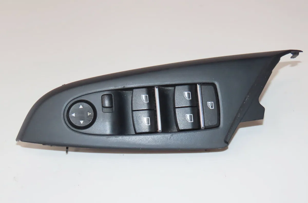 Commande lève-glace porte avant gauche Bmw X3 (F25) Xdrive 20 d (2010-2014) occasion