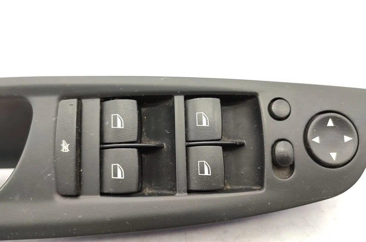 Commande lève-glace porte avant gauche BMW X5 E70 PHASE 2 occasion — photo 3