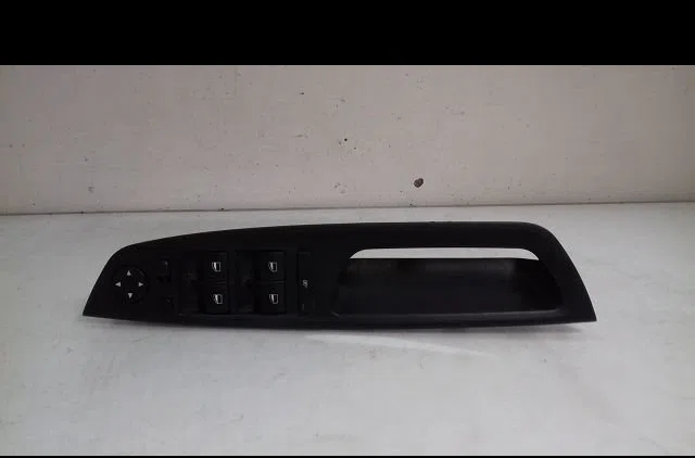 Commande lève-glace porte avant gauche Bmw X5 (E70) Xdrive 30 d (2010-2013) occasion — photo 3