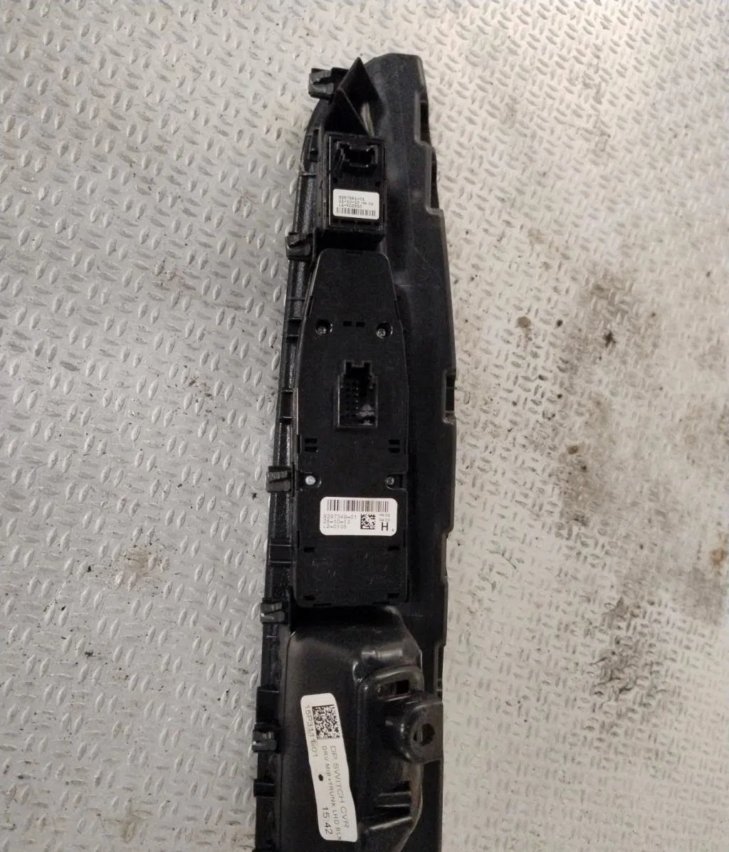 Commande lève-glace porte avant gauche Bmw X5 (F15, F85) Xdrive 40 d (2013-2018) occasion — photo 2