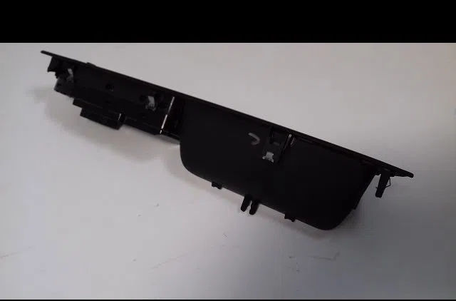 Commande lève-glace porte avant gauche Bmw X6 (E71, E72) M 50 d (2011-2014) occasion — photo 2