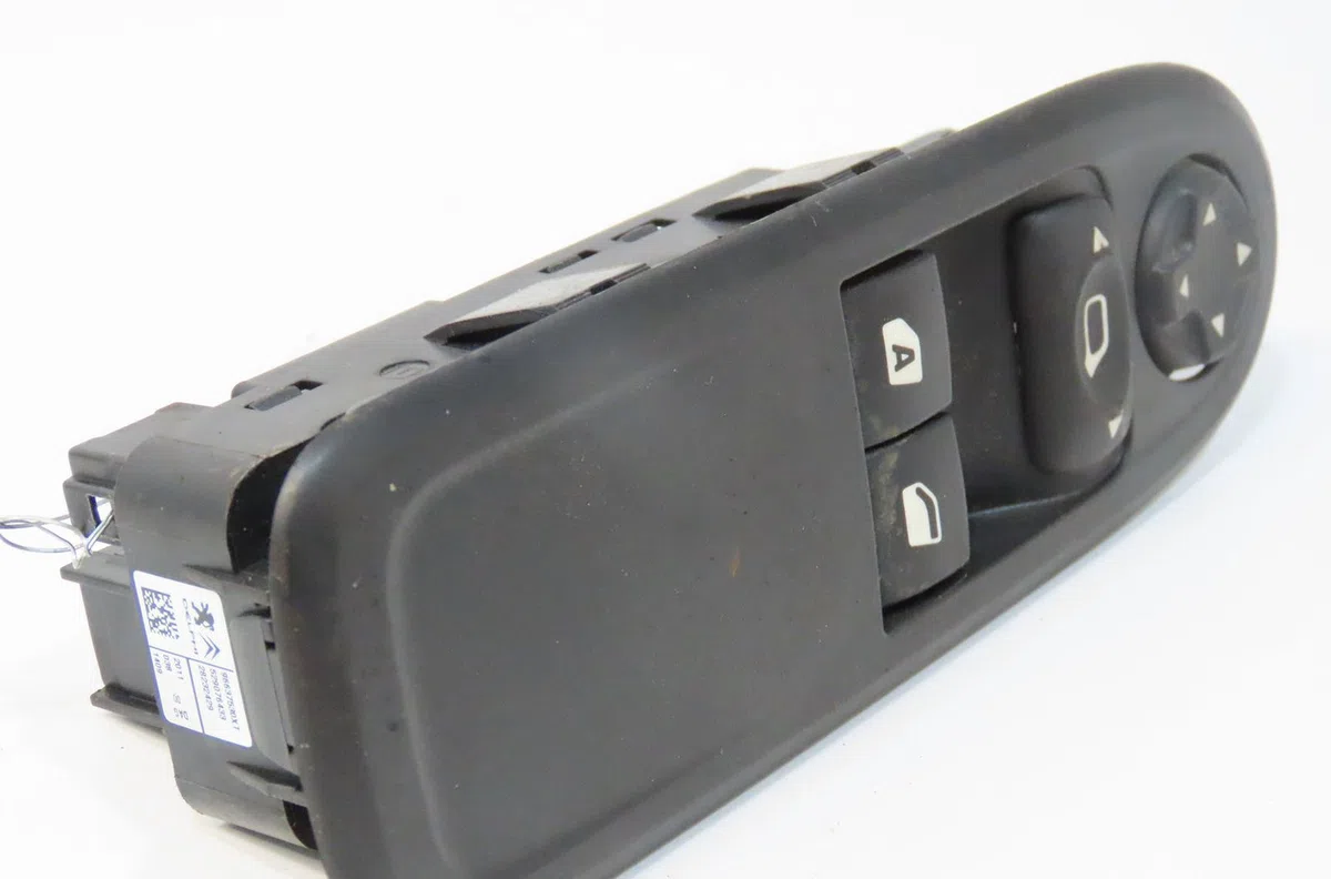 Commande lève-glace porte avant gauche Citroen C3 II (SC_) 1.4 (2009-2016) 5 portes occasion