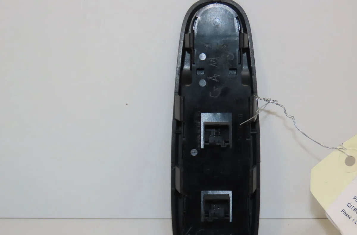 Commande lève-glace porte avant gauche Citroen C4 GRAND PICASSO I (UA_) 2.0 hdi 138 (2006-2013) occasion