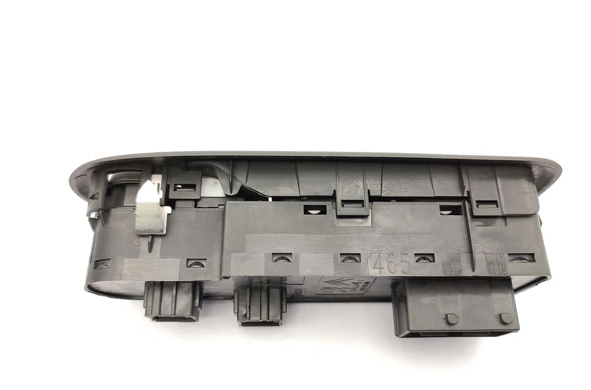 Commande lève-glace porte avant gauche CITROEN C5 2 BREAK occasion