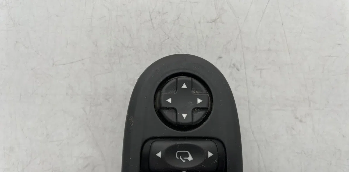 Commande lève-glace porte avant gauche CITROEN C5 2 occasion