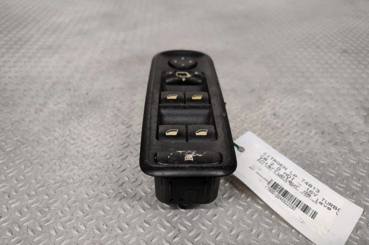 Commande lève-glace porte avant gauche Citroen C8 (EA_, EB_) 2.0 hdi (2002) occasion — photo 2
