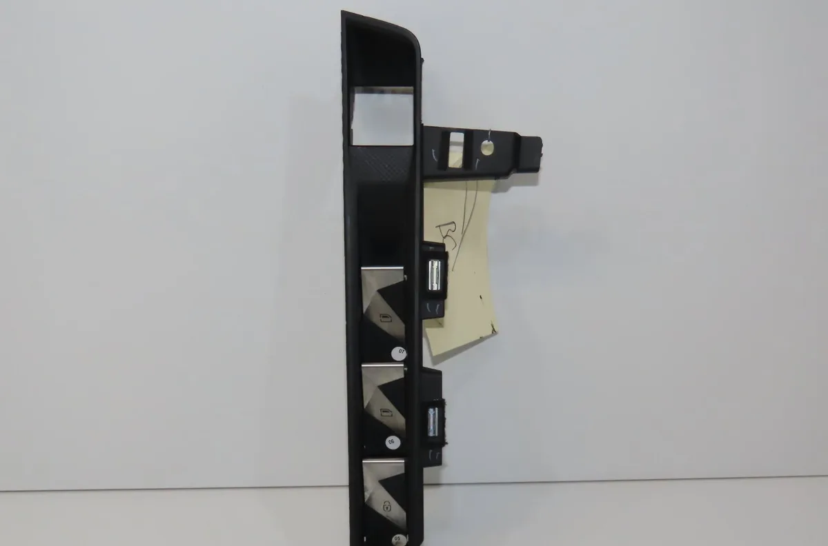 Commande lève-glace porte avant gauche DS DS7 occasion