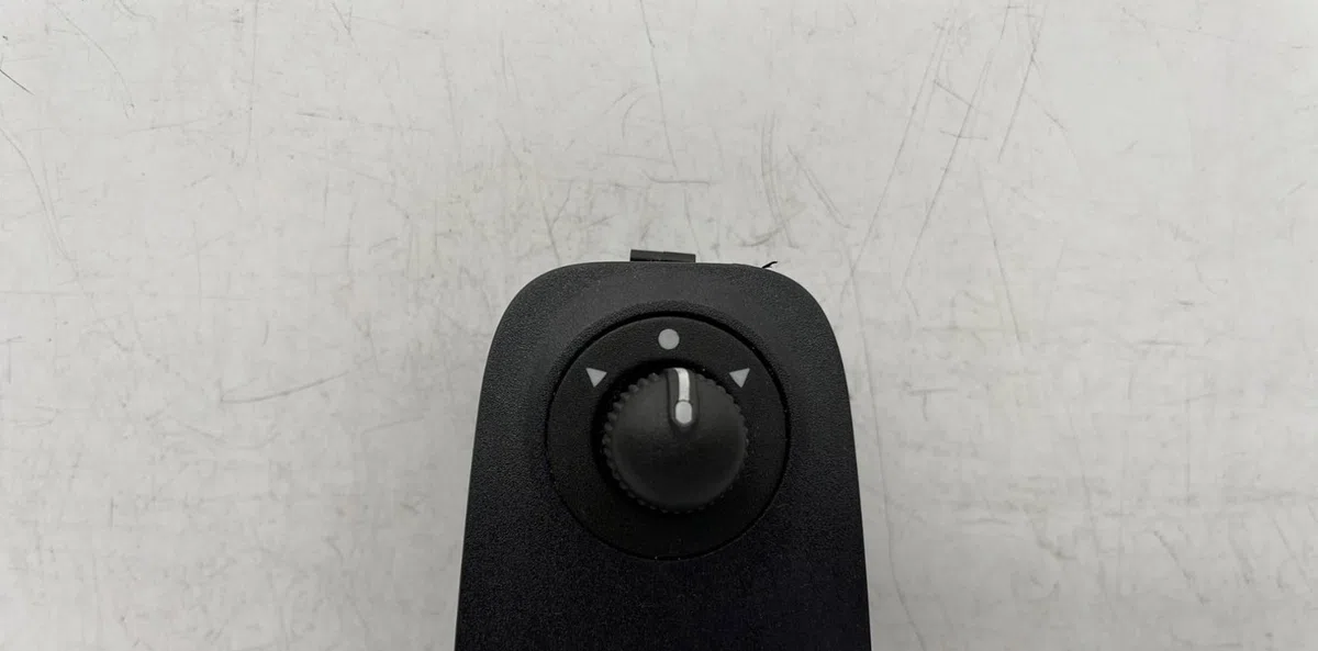 Commande lève-glace porte avant gauche FIAT DUCATO 3 PHASE 2 occasion — photo 2