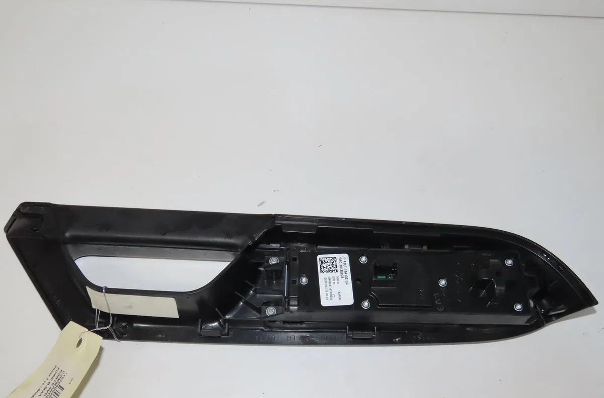 Commande lève-glace porte avant gauche Ford B-MAX (JK) 1.5 tdci (2012) occasion — photo 3