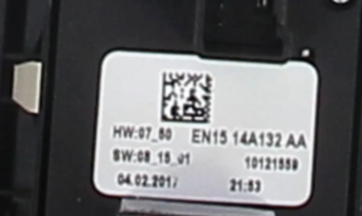 Commande lève-glace porte avant gauche Ford ECOSPORT 1.0 ecoboost (2013) occasion — photo 2