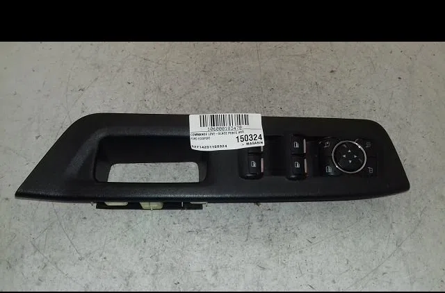 Commande lève-glace porte avant gauche Ford ECOSPORT 1.0 ecoboost (2013) occasion — photo 3