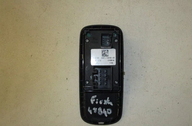 Commande lève-glace porte avant gauche FORD FIESTA VI  1.4 TDCI 70ch occasion — photo 2