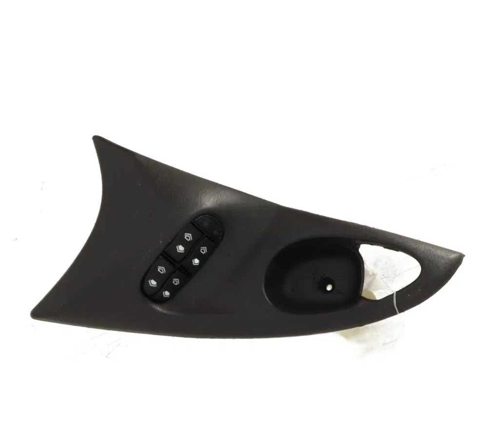 Commande lève-glace porte avant gauche Ford FOCUS I (DAW, DBW) 2.0 16v (1998-2004) occasion — photo 2