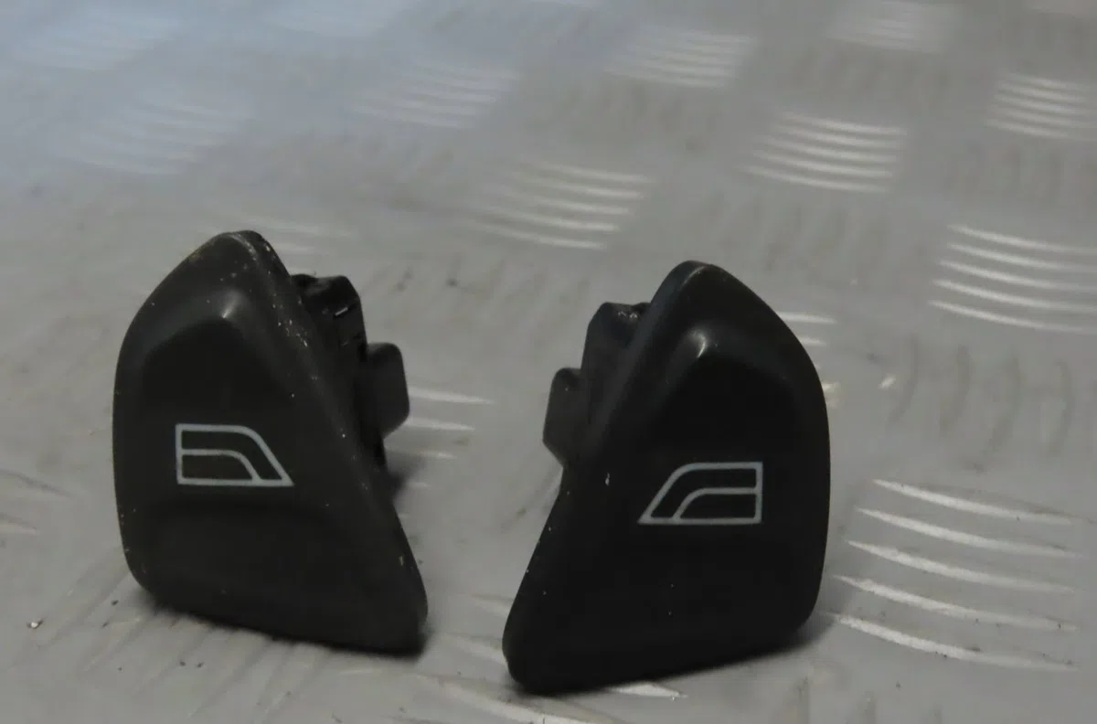Commande lève-glace porte avant gauche Ford KA (RU8) 1.2 (2008-2016) 3 portes occasion