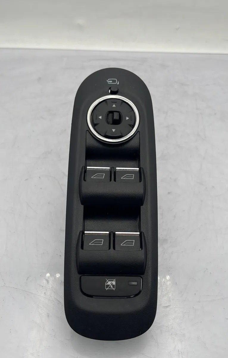 Commande lève-glace porte avant gauche FORD MONDEO 3 PHASE 1 occasion — photo 2