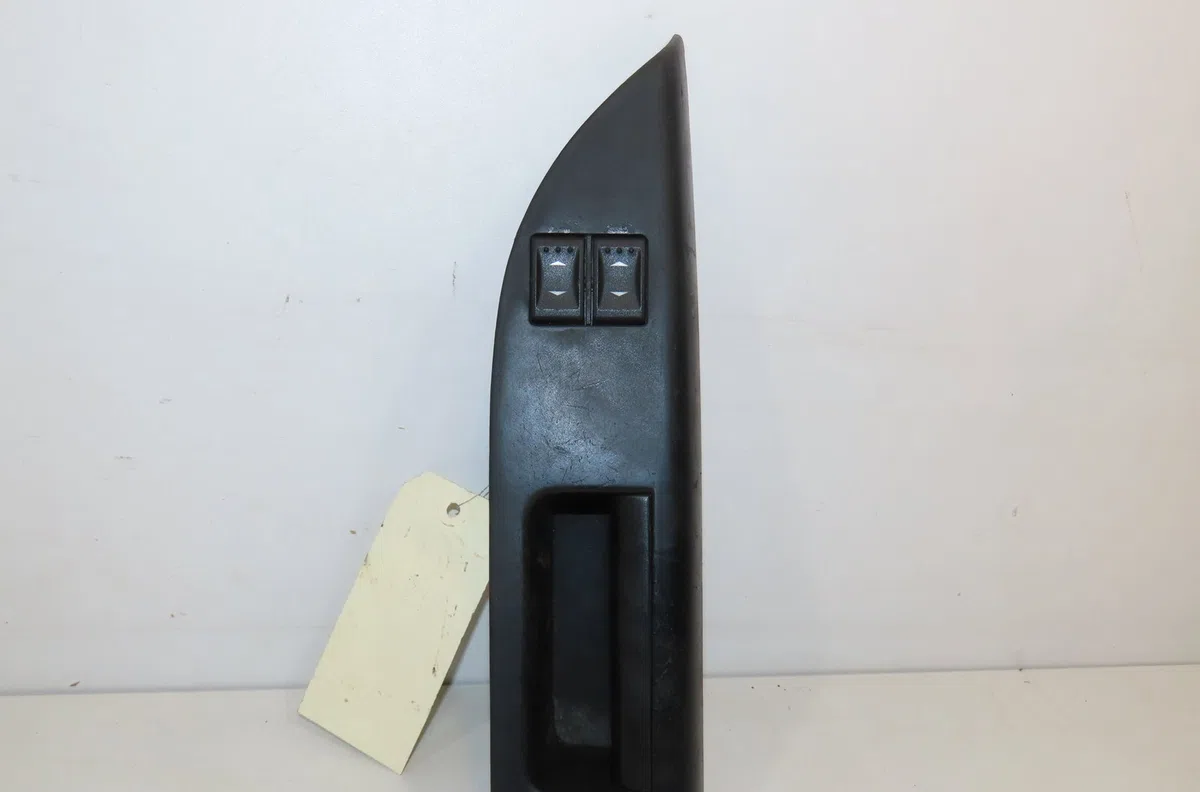 Commande lève-glace porte avant gauche Ford MONDEO III (B5Y) 1.8 16v (2000-2007) occasion — photo 2