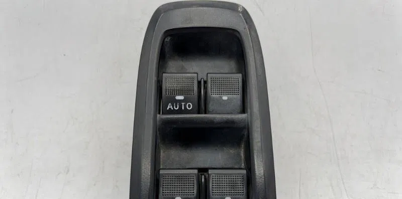 Commande lève-glace porte avant gauche FORD RANGER 4 PHASE 2 occasion — photo 3