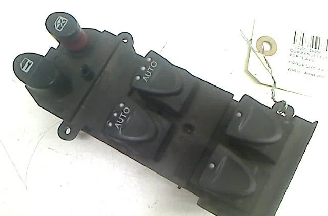 Commande lève-glace porte avant gauche Honda CIVIC VIII Hatchback (FN, FK) 2.2 ctdi (fk3) (2005) 5 portes occasion