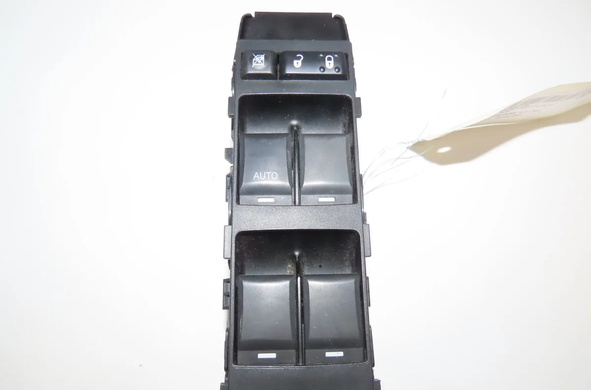 Commande lève-glace porte avant gauche Jeep COMPASS (MK49) 2.2 crd (2011) occasion