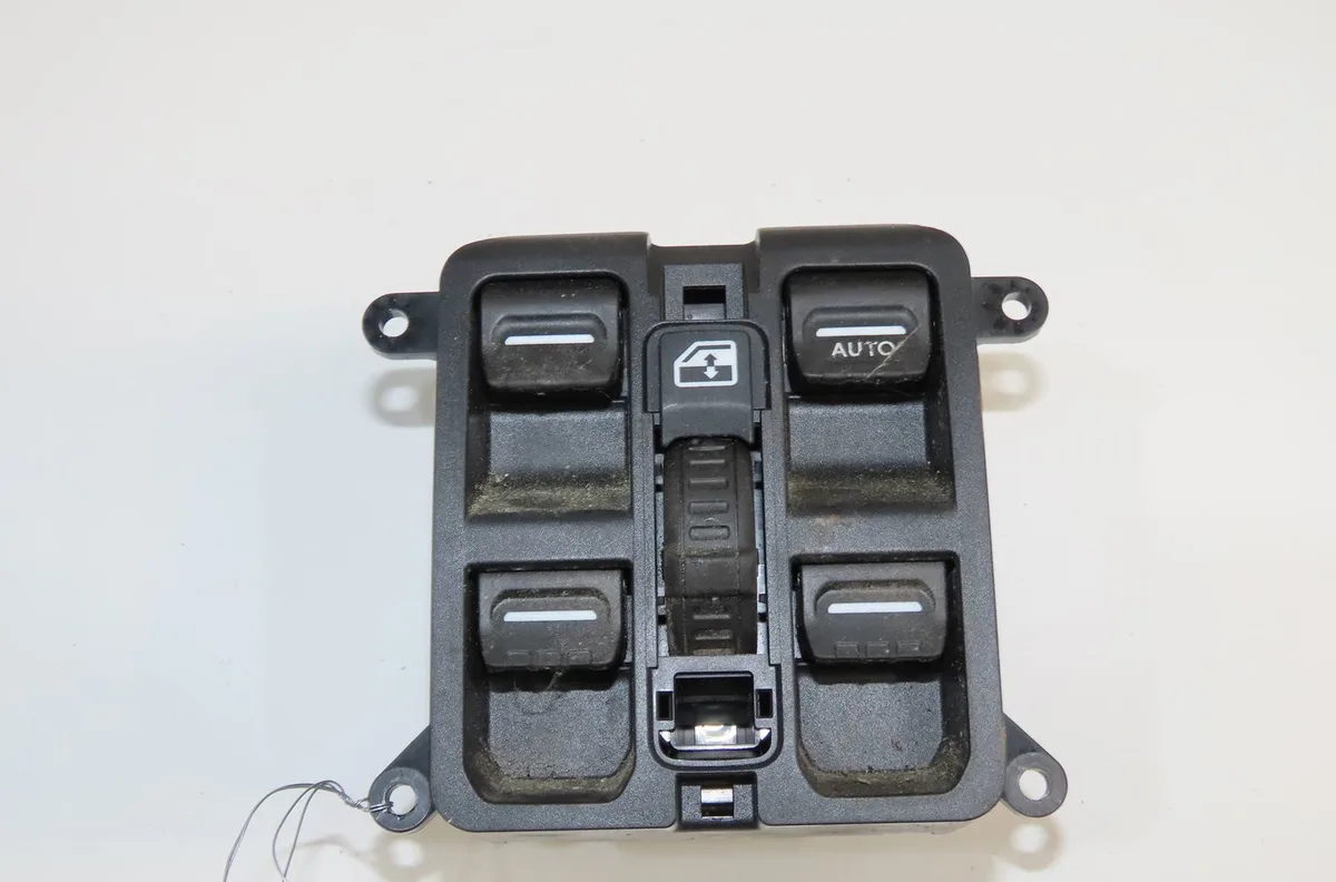 Commande lève-glace porte avant gauche Jeep WRANGLER IV (JL) 2.2 multijet ii (jl72, jl74) (2017) occasion