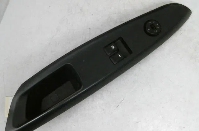 Commande lève-glace porte avant gauche Kia RIO III (UB) 1.25 cvvt (2011-2017) occasion