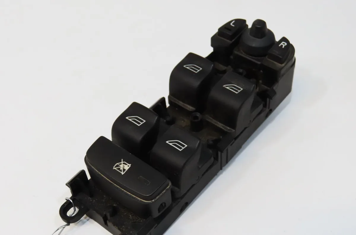 Commande lève-glace porte avant gauche Land rover FREELANDER 2 (L359) 2.2 td4 4x4 (2006-2014) occasion