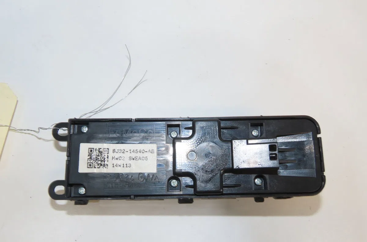 Commande lève-glace porte avant gauche Land rover RANGE ROVER EVOQUE (L538) 2.2 d (2011-2019) occasion — photo 2