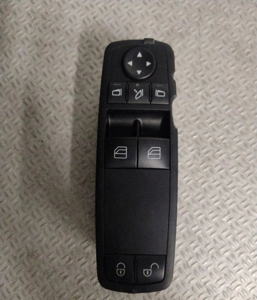 Commande lève-glace porte avant gauche Mercedes-benz CLASSE A (W169) A 180 cdi (169.007, 169.307) (2004-2012) 5 portes o