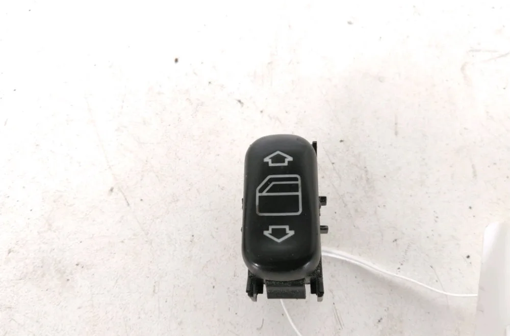 Commande lève-glace porte avant gauche Mercedes-benz SLK (R170) 200 (170.435) (1996-2000) occasion