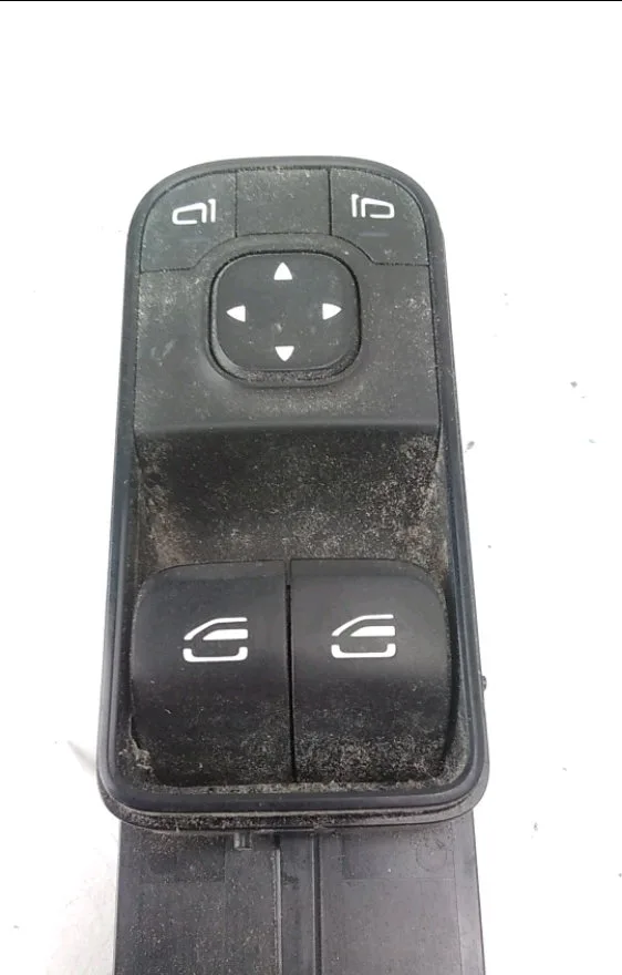 Commande lève-glace porte avant gauche Mercedes-benz SPRINTER 3,5-t Camionnette (B907, B910) 315 cdi rwd (907.631, 907.633, 907.635, 907.637) (2020) occasion