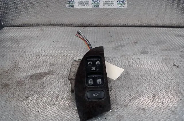 Commande lève-glace porte avant gauche MERCEDES CLASSE CLK 209  CLASSE CLK 209 COUPE occasion