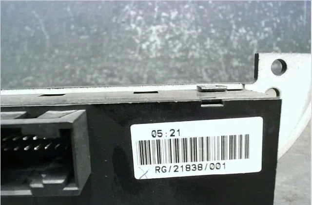 Commande lève-glace porte avant gauche Mini MINI (R50, R53) Cooper s (2002-2006) occasion — photo 3