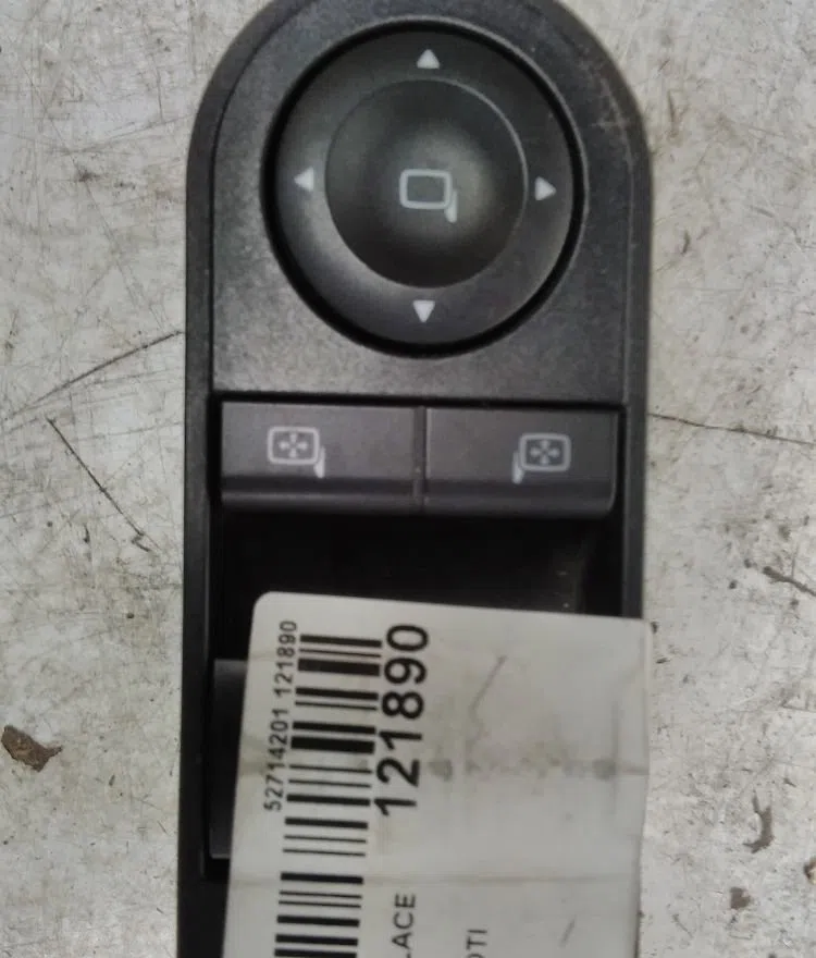 Commande lève-glace porte avant gauche OPEL ASTRA H 2008 occasion — photo 2