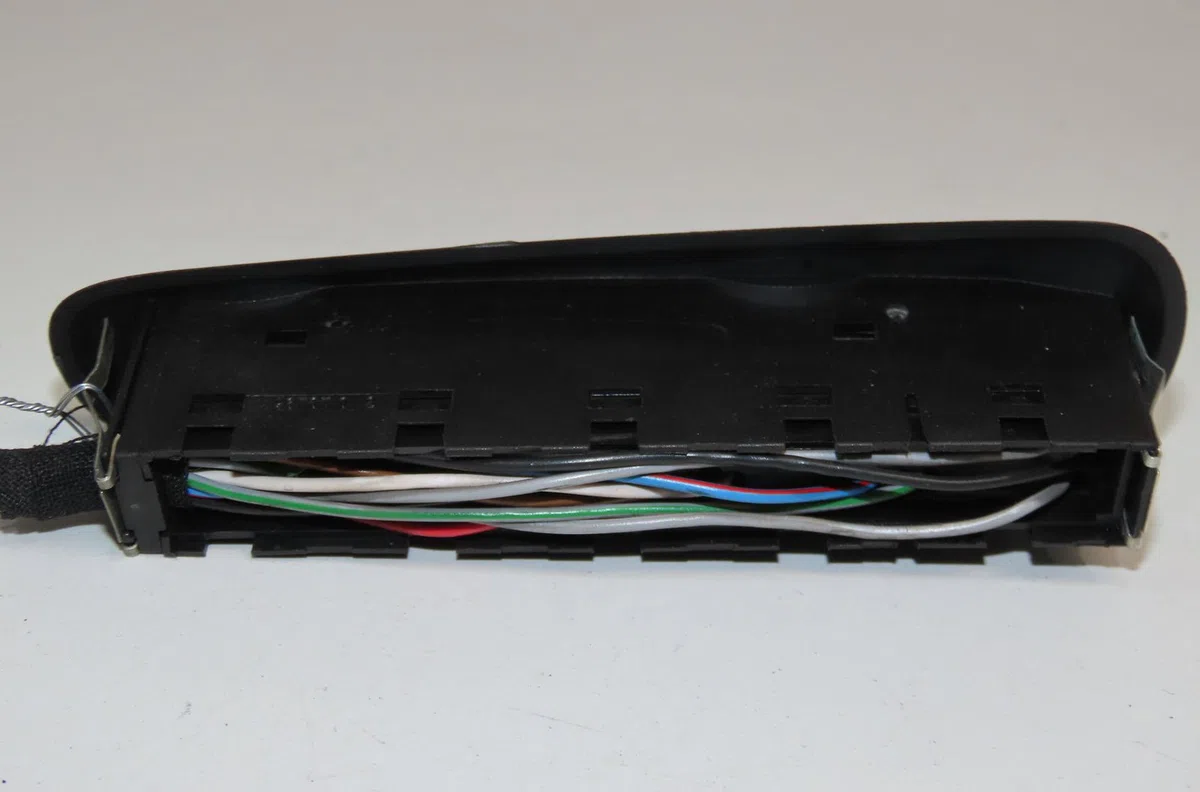 Commande lève-glace porte avant gauche Opel OMEGA B (V94) 2.5 td (f69, m69, p69) (1994-2003) occasion — photo 2