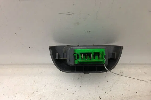 Commande lève-glace porte avant gauche Peugeot 107 (PM_, PN_) 1.4 hdi (2005-2014) occasion