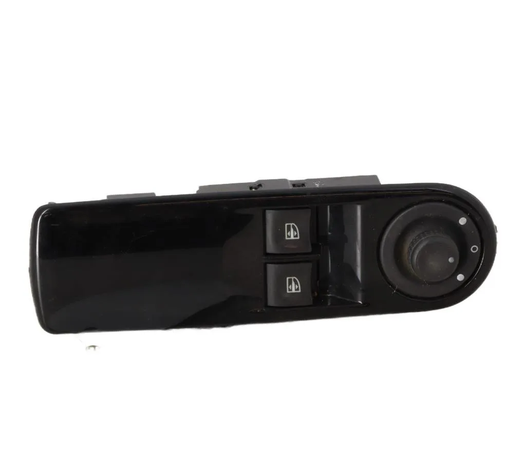 Commande lève-glace porte avant gauche Renault CLIO IV (BH_) 1.5 dci 75 (2012) 5 portes occasion