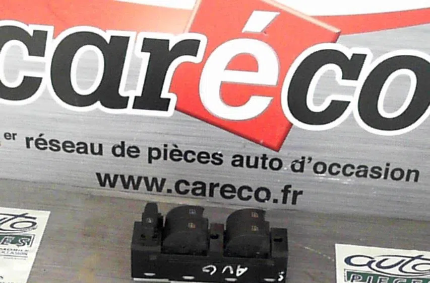 Commande lève-glace porte avant gauche RENAULT KOLEOS 1 PHASE 2 occasion