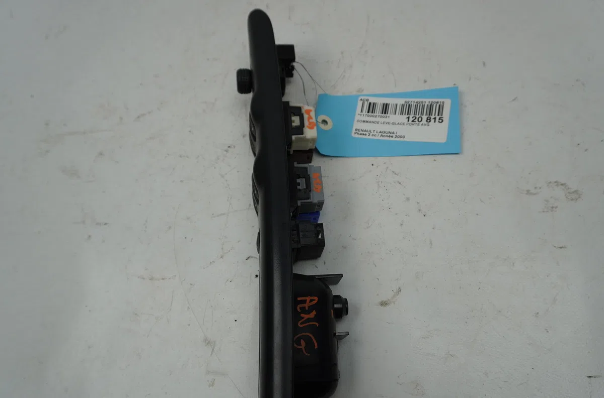 Commande lève-glace porte avant gauche Renault LAGUNA I (B56_, 556_) 1.6 16v (b568, b561) (1997-2001) occasion — photo 2