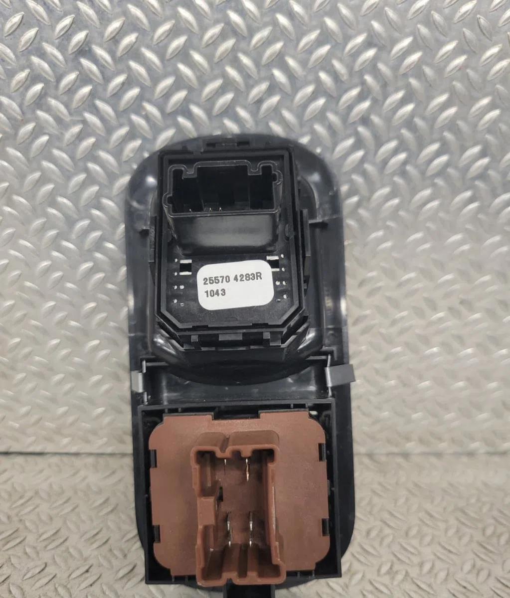 Commande lève-glace porte avant gauche Renault MASTER III Camion plate-forme-Châssis (EV, HV, UV) 2.3 dci 145 fwd (ev0e, ev0f, hv0e, hv0f, uv0e, uv0f,... (2010) occasion — photo 2