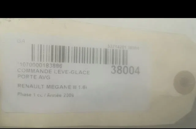 Commande lève-glace porte avant gauche Renault MEGANE III 3-5 portes (BZ0-1_, B3_) 1.6 16v hi-flex (bz03) (2008-2015) occasion — photo 3