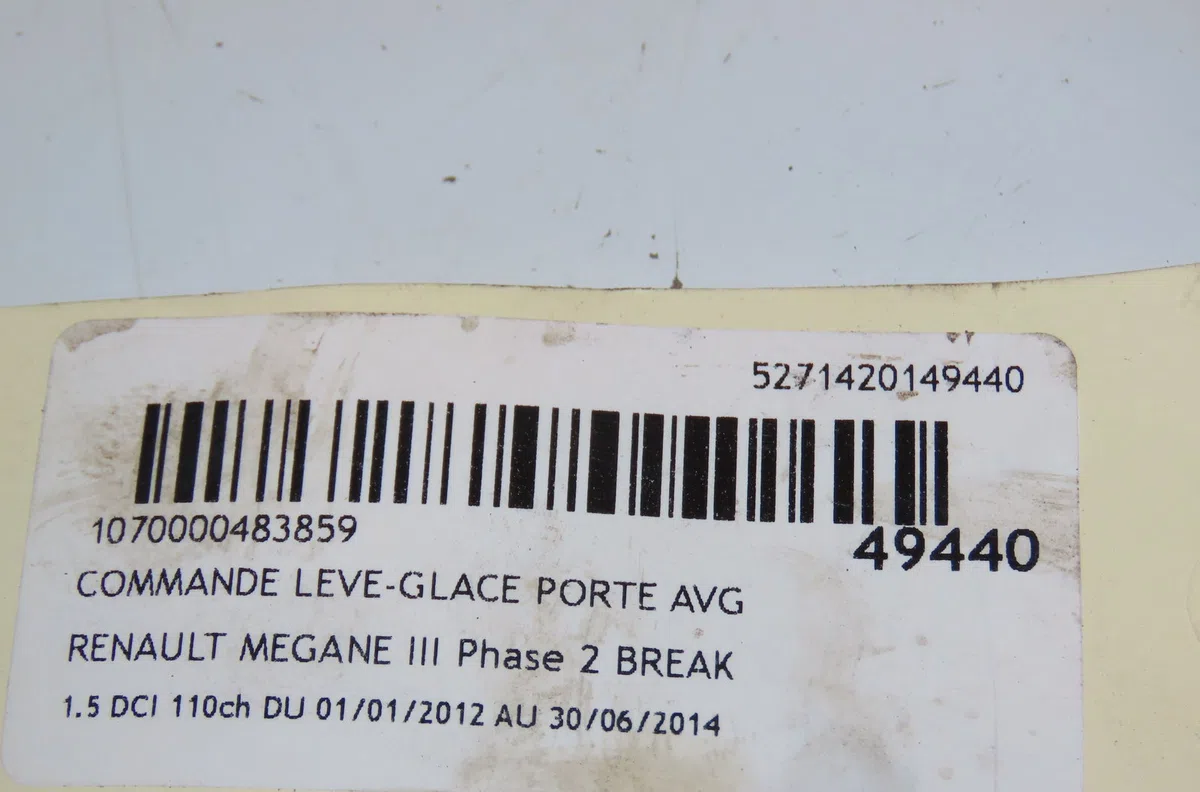 Commande lève-glace porte avant gauche Renault MEGANE III Grandtour (KZ0-1) 1.5 dci (kz09, kz0d, kz1g, kz29, kz14, kz1w, kz10, kz1f,... (2009) 5 portes occasion — photo 4