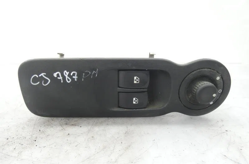 Commande lève-glace porte avant gauche RENAULT MODUS PHASE 1 occasion — photo 2