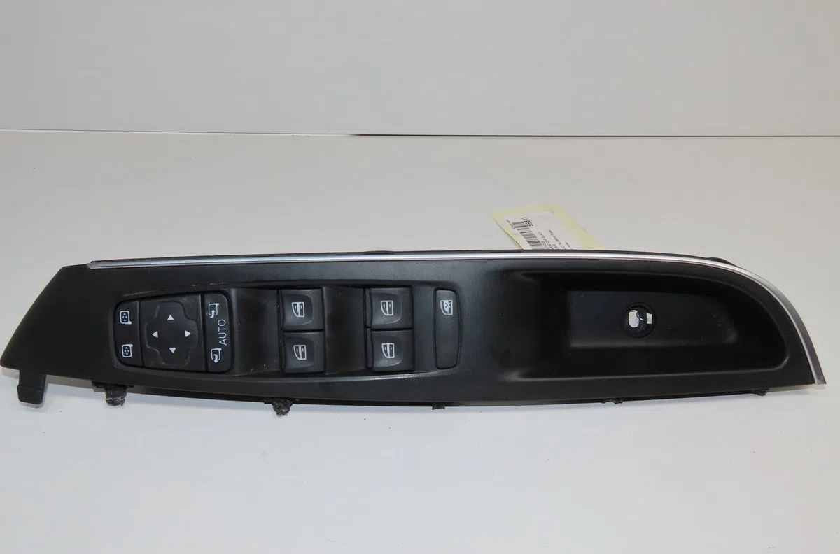 Commande lève-glace porte avant gauche Renault TALISMAN (LP_) 1.6 dci 160 (2015) occasion — photo 2