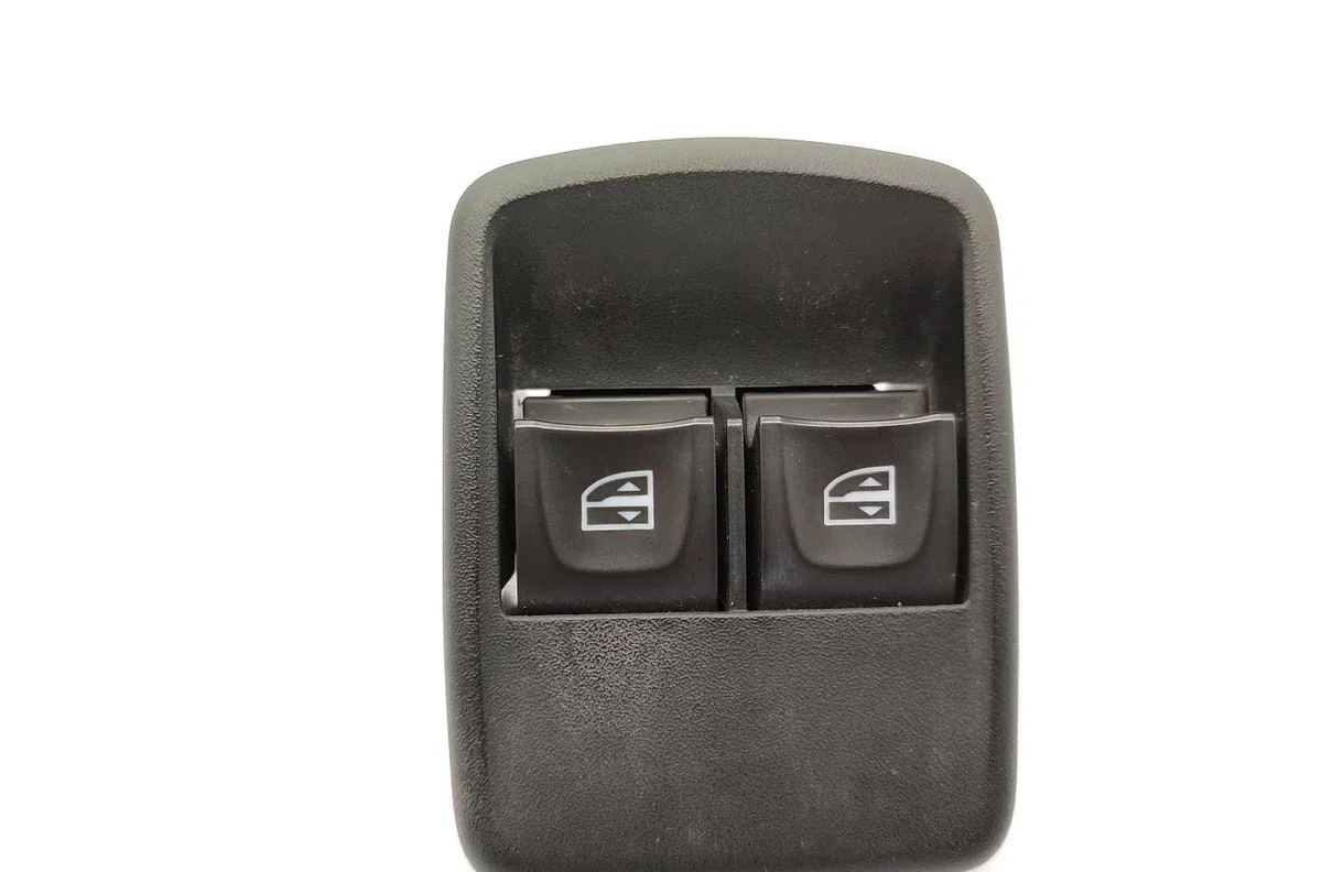 Commande lève-glace porte avant gauche RENAULT TRAFIC 3 COURT PHASE 2 occasion — photo 2