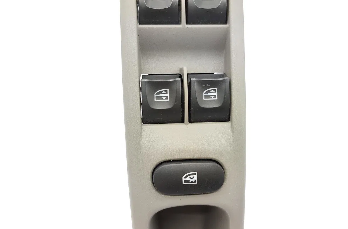 Commande lève-glace porte avant gauche RENAULT ZOE 1 occasion