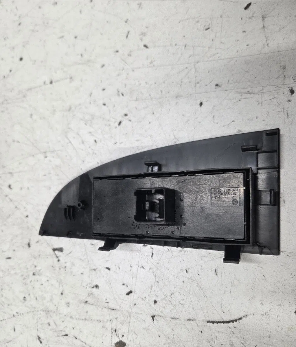 Commande lève-glace porte avant gauche SEAT LEON 2 PHASE 2 occasion