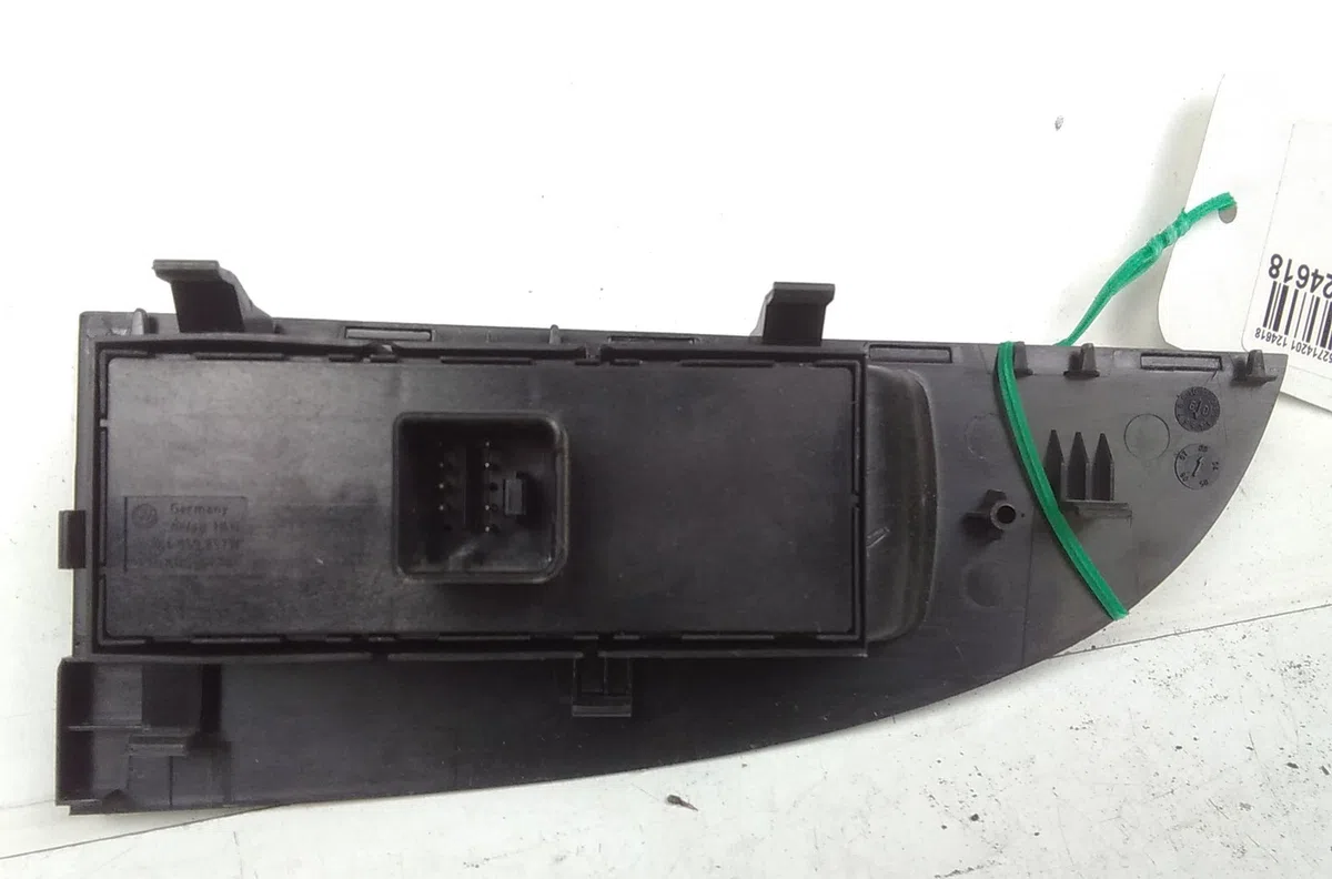 Commande lève-glace porte avant gauche SEAT LEON 2009 occasion — photo 2