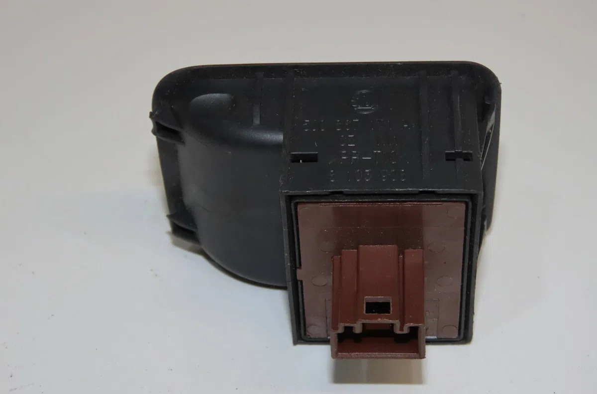 Commande lève-glace porte avant gauche Skoda FABIA II (542) 1.2 (2006-2014) 5 portes occasion — photo 2