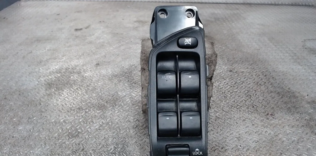 Commande lève-glace porte avant gauche Subaru OUTBACK (BL, BP) 2.0 d awd (bpd) (2008-2009) 5 portes occasion