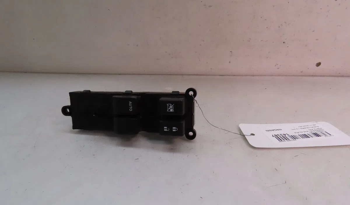 Commande lève-glace porte avant gauche SUZUKI CELERIO 2017 occasion — photo 3